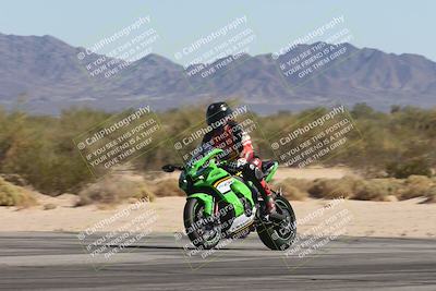 media/Oct-30-2025-Racers Edge (Thu) [[dabbdaf680]]/3-B Group/Session 4 (Turn 9 Side)/